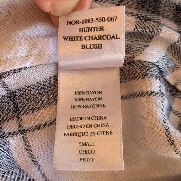 Rails Hunter Plaid Shirt - Size Small - Picture 11 of 12